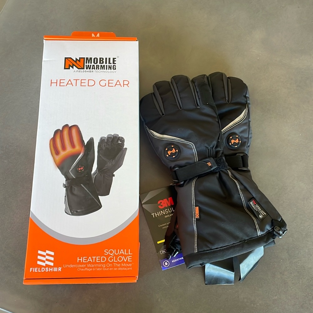 BRAND NEW Squall Heated Gloves